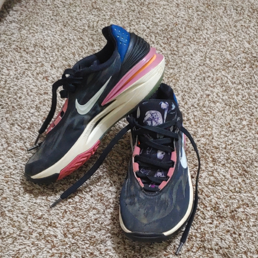 Nike Air Zoom GT Cut 2 Shoes Desert Berry Women's Size 5.5